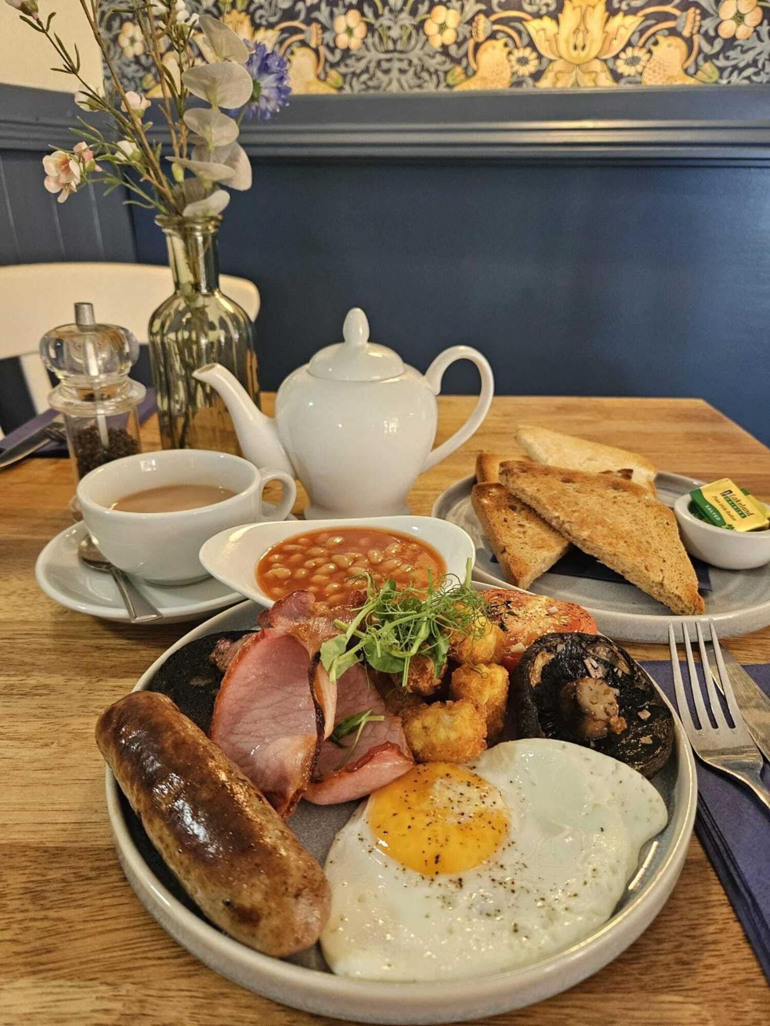 فندق The Kings Arms كوجيشال المظهر الخارجي الصورة